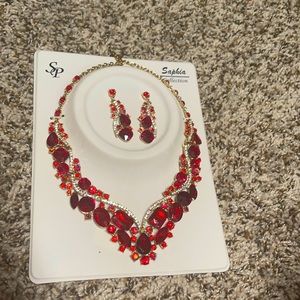 Jewelry set, necklace and earrings